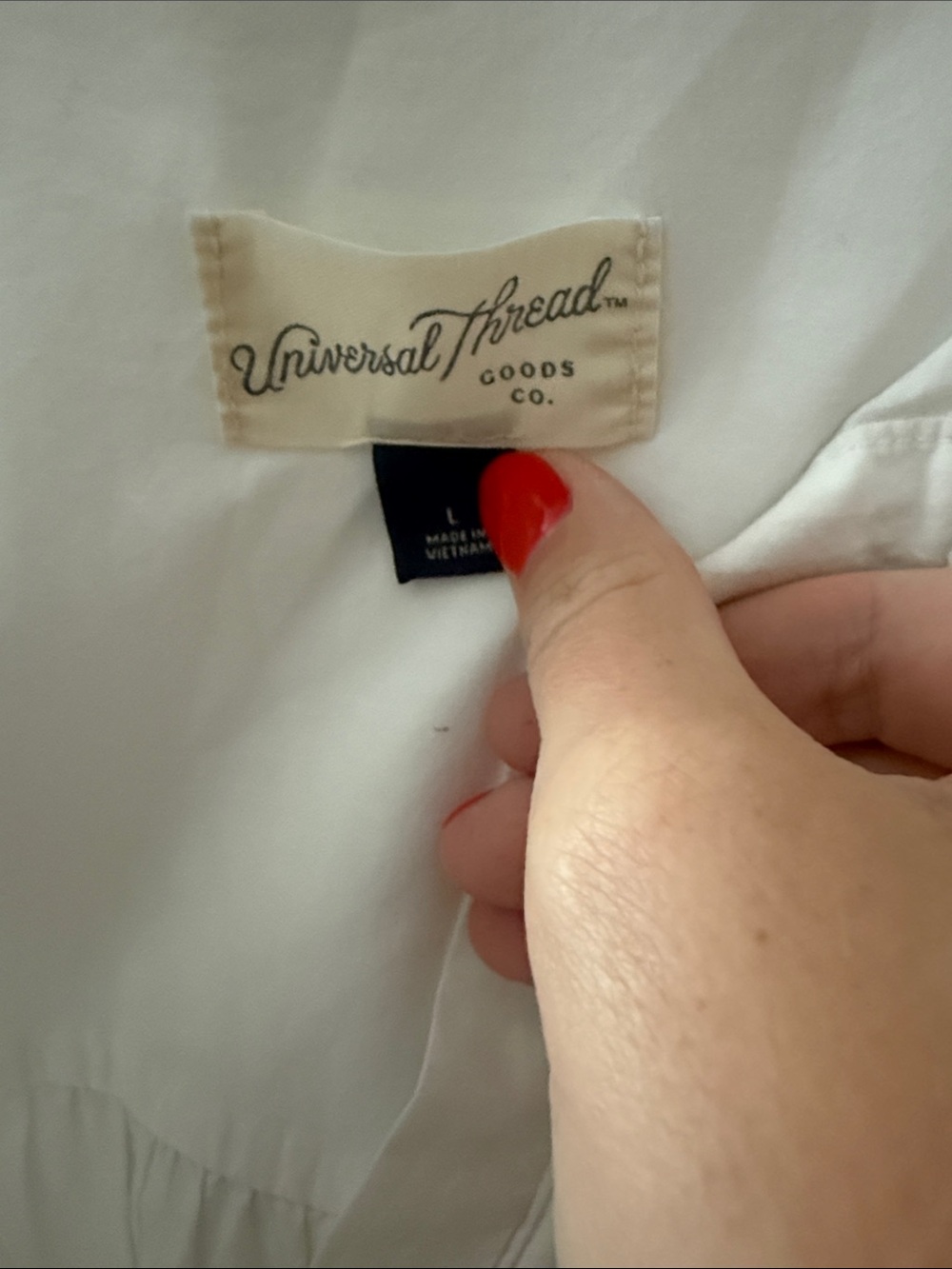 Universal Thread White Cropped Button-Down Collared Top - Picture 2 of 5